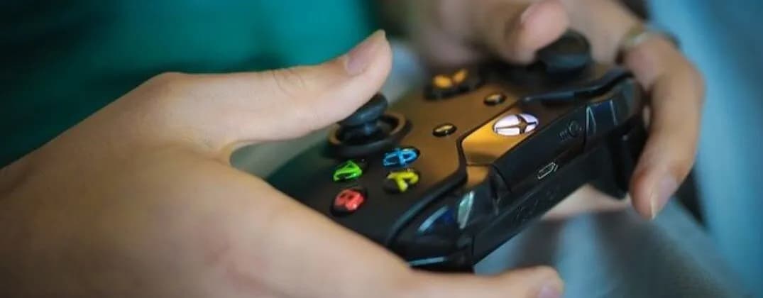 Jak podłączyć pada Xbox One do PC? 3 metody i rozwiązanie problemów