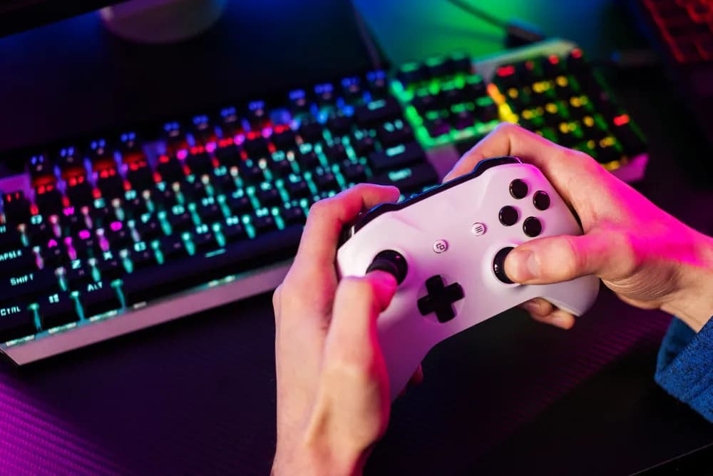 Jak podłączyć pada Xbox do PC? Kompletny poradnik krok po kroku
