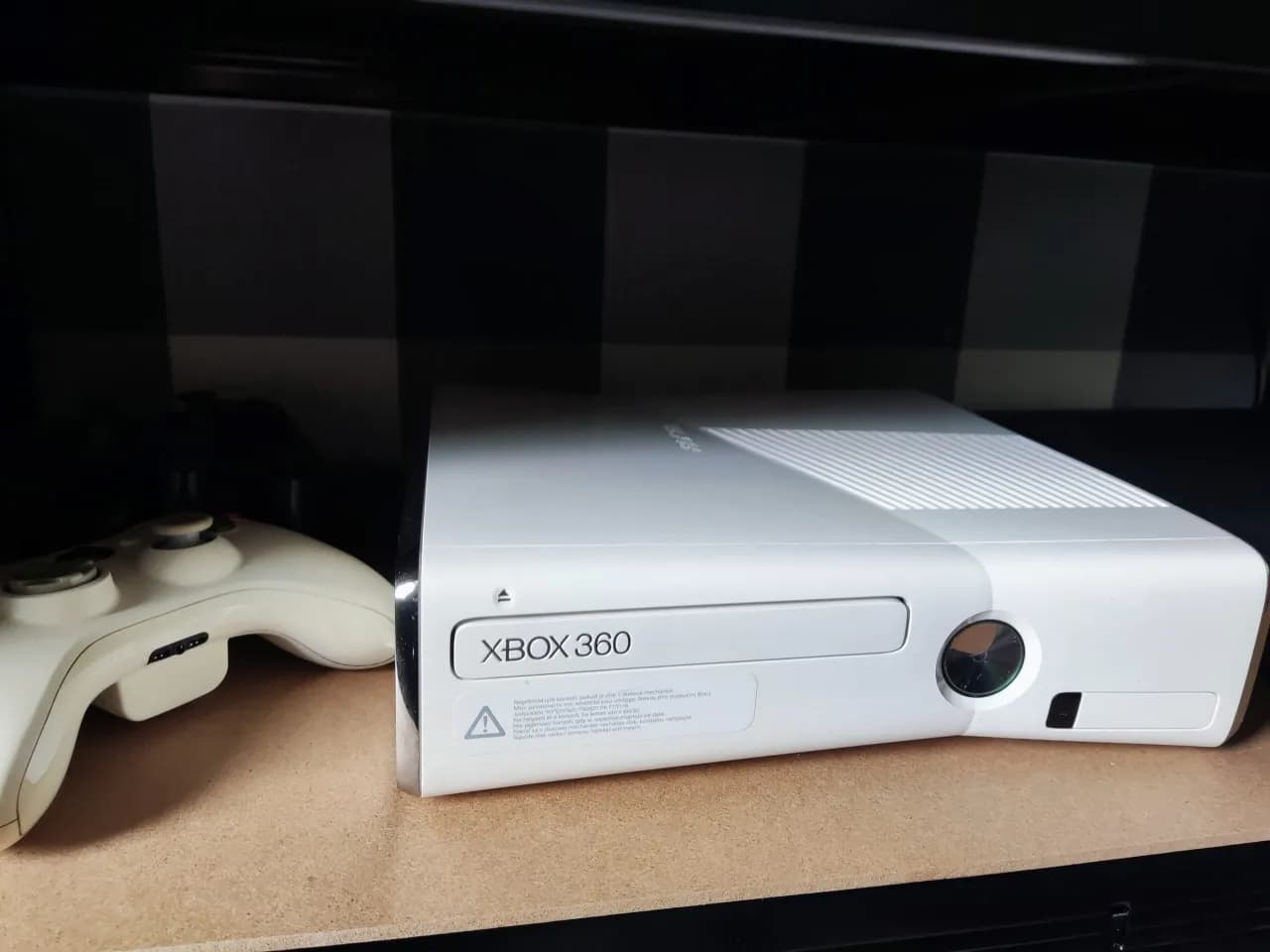 Xbox 360: Ile kosztuje, gdzie kupić i na co uważać w 2026?